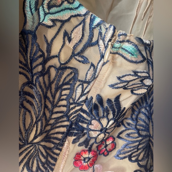 NWOT ASOS EDITION Embroidered Floral Gown - Picture 10 of 12